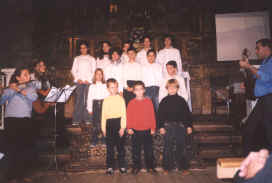 villancicos_infantil_cerezo.jpg (626746 bytes)